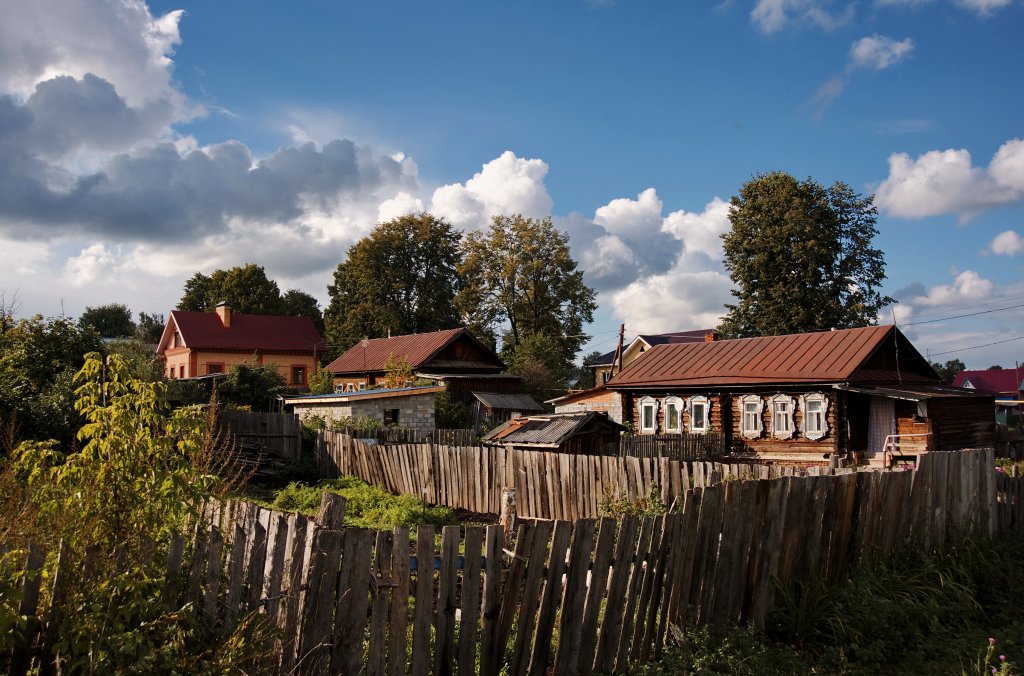 Плотный деревня