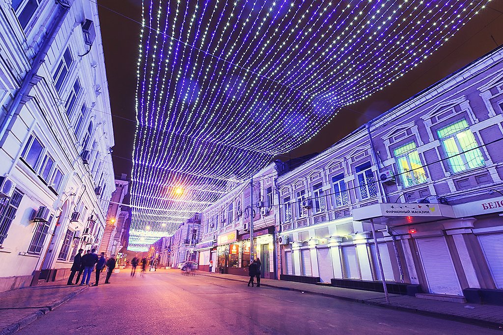 Светящаяся улица в москве никольская