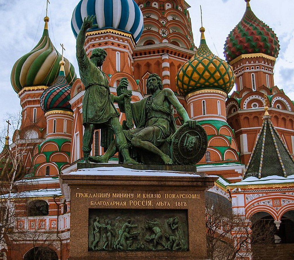 все монументы москвы
