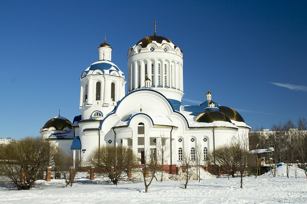 Храм московских святых в бибирево