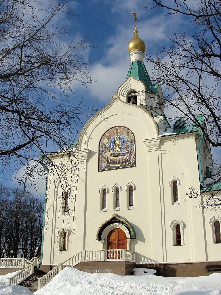 храм патриарха иова на можайке расписание. ресин храм святителя иова.